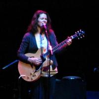 Edie Brickell